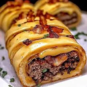 Garlic Butter Bacon Cheeseburger Rollups – Easy Cheesy Snack